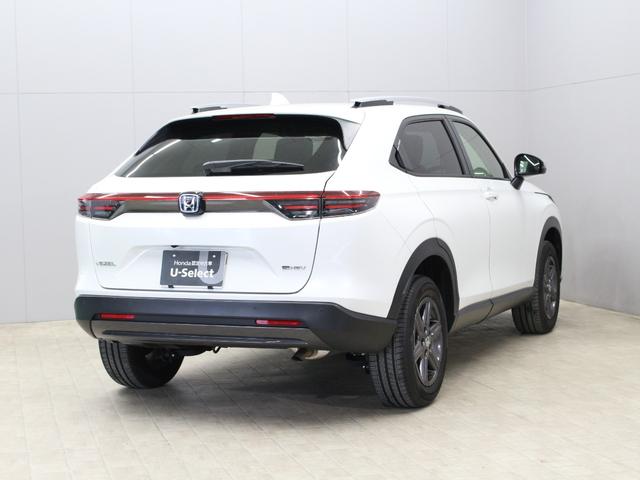 ヴェゼル ｅ：ＨＥＶＸ・ＨｕＮＴパッケージ　弊社試乗車　純正コネクトナビ　ルーフレール　ホンダセンシング　ＬＥＤヘッドライト　純正１６インチアルミ　スマートキー　禁煙車　クルーズコントロール　オートエアコン　革巻きステアリング（23枚目）