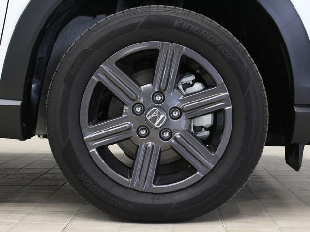 ヴェゼル ｅ：ＨＥＶＸ・ＨｕＮＴパッケージ　弊社試乗車　純正コネクトナビ　ルーフレール　ホンダセンシング　ＬＥＤヘッドライト　純正１６インチアルミ　スマートキー　禁煙車　クルーズコントロール　オートエアコン　革巻きステアリング（27枚目）