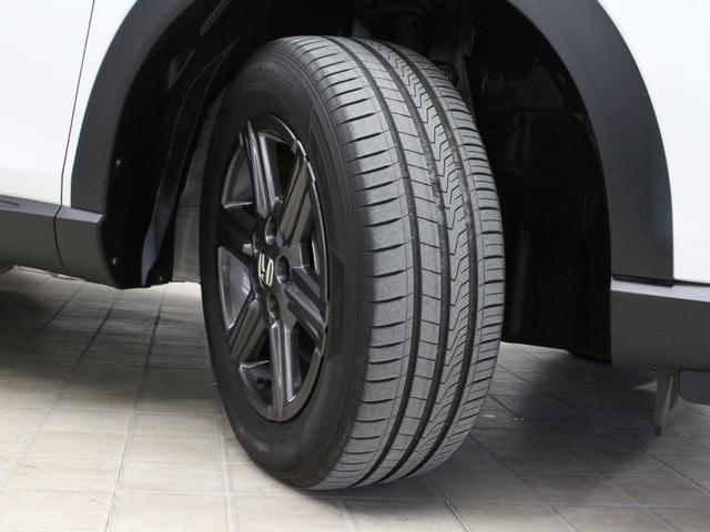 ヴェゼル ｅ：ＨＥＶＸ・ＨｕＮＴパッケージ　弊社試乗車　純正コネクトナビ　ルーフレール　ホンダセンシング　ＬＥＤヘッドライト　純正１６インチアルミ　スマートキー　禁煙車　クルーズコントロール　オートエアコン　革巻きステアリング（31枚目）