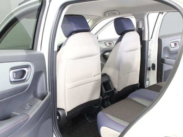 ヴェゼル ｅ：ＨＥＶＸ・ＨｕＮＴパッケージ　弊社試乗車　純正コネクトナビ　ルーフレール　ホンダセンシング　ＬＥＤヘッドライト　純正１６インチアルミ　スマートキー　禁煙車　クルーズコントロール　オートエアコン　革巻きステアリング（36枚目）