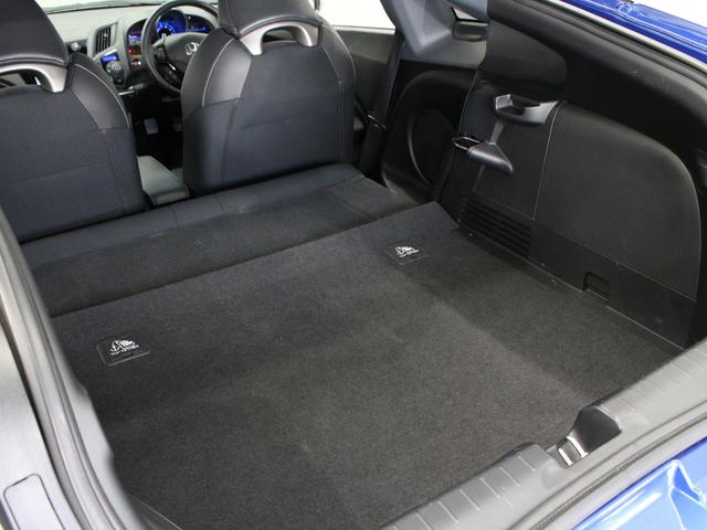 ＣＲ－Ｚ αファイナルレーベル　６速マニュアル　純正インターナビ　ハイパワーサウンドシステム　ＥＴＣ　バックカメラ　軽量１７インチアルミ　スマートキー　専用コンビシート　クルーズコントロール　オートエアコン　ＬＥＤヘッド　禁煙車（38枚目）