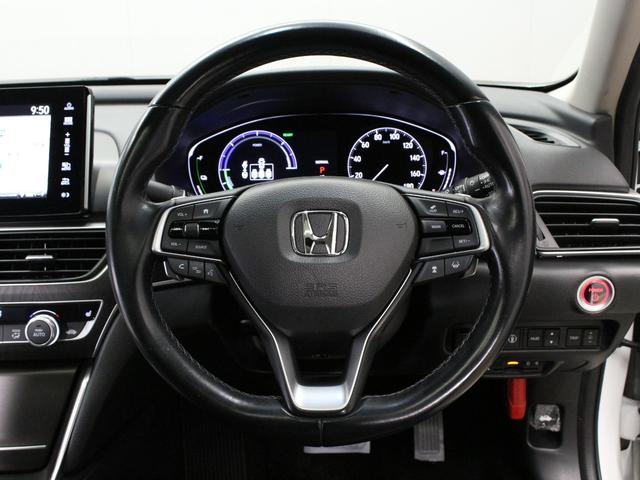 アコード ＥＸ　サンルーフ　純正メモリーナビ　バックカメラ　ドラレコ前後　黒革シート　ヘッドアップディスプレー　シートヒーター　パワーシート　ワイヤレス充電器　ＬＥＤヘッドライト　純正１８インチアルミ　ＥＴＣ（14枚目）