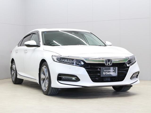 アコード ＥＸ　サンルーフ　純正メモリーナビ　バックカメラ　ドラレコ前後　黒革シート　ヘッドアップディスプレー　シートヒーター　パワーシート　ワイヤレス充電器　ＬＥＤヘッドライト　純正１８インチアルミ　ＥＴＣ（24枚目）