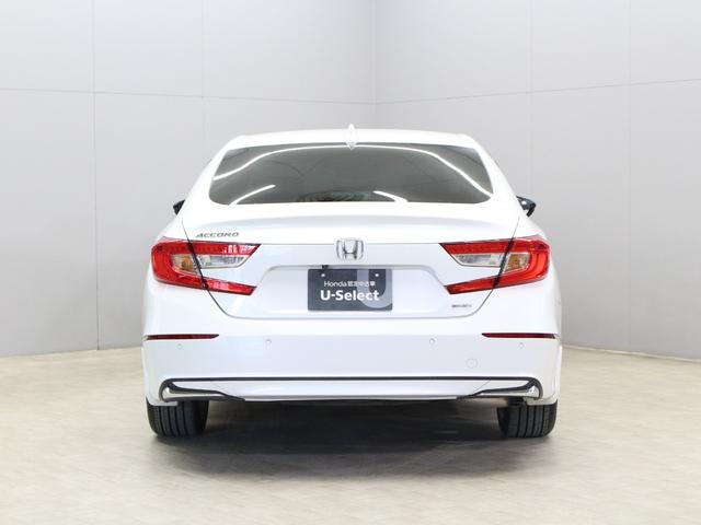 アコード ＥＸ　サンルーフ　純正メモリーナビ　バックカメラ　ドラレコ前後　黒革シート　ヘッドアップディスプレー　シートヒーター　パワーシート　ワイヤレス充電器　ＬＥＤヘッドライト　純正１８インチアルミ　ＥＴＣ（27枚目）