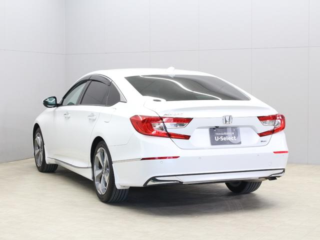 アコード ＥＸ　サンルーフ　純正メモリーナビ　バックカメラ　ドラレコ前後　黒革シート　ヘッドアップディスプレー　シートヒーター　パワーシート　ワイヤレス充電器　ＬＥＤヘッドライト　純正１８インチアルミ　ＥＴＣ（28枚目）