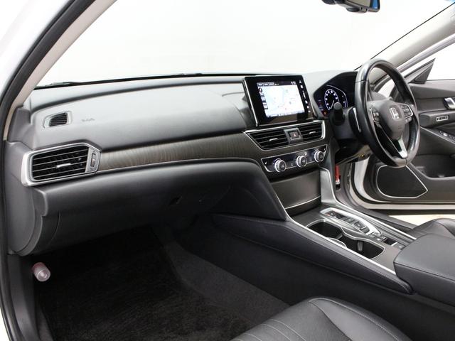 アコード ＥＸ　サンルーフ　純正メモリーナビ　バックカメラ　ドラレコ前後　黒革シート　ヘッドアップディスプレー　シートヒーター　パワーシート　ワイヤレス充電器　ＬＥＤヘッドライト　純正１８インチアルミ　ＥＴＣ（38枚目）