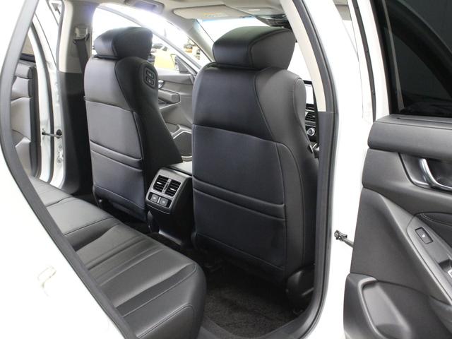 アコード ＥＸ　サンルーフ　純正メモリーナビ　バックカメラ　ドラレコ前後　黒革シート　ヘッドアップディスプレー　シートヒーター　パワーシート　ワイヤレス充電器　ＬＥＤヘッドライト　純正１８インチアルミ　ＥＴＣ（40枚目）