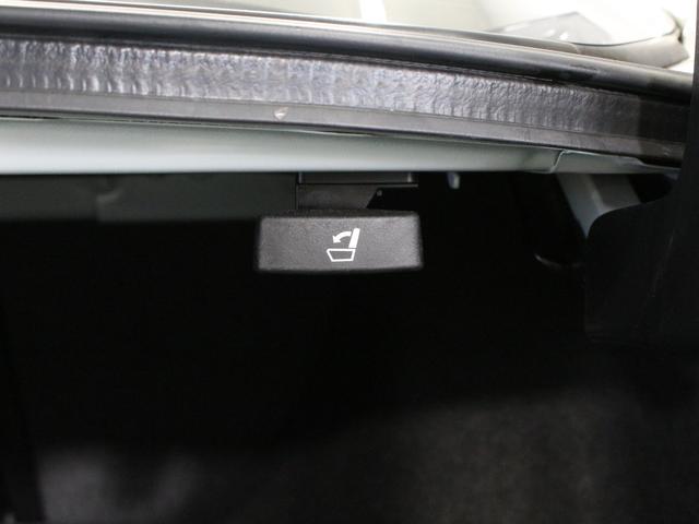 アコード ＥＸ　サンルーフ　純正メモリーナビ　バックカメラ　ドラレコ前後　黒革シート　ヘッドアップディスプレー　シートヒーター　パワーシート　ワイヤレス充電器　ＬＥＤヘッドライト　純正１８インチアルミ　ＥＴＣ（42枚目）