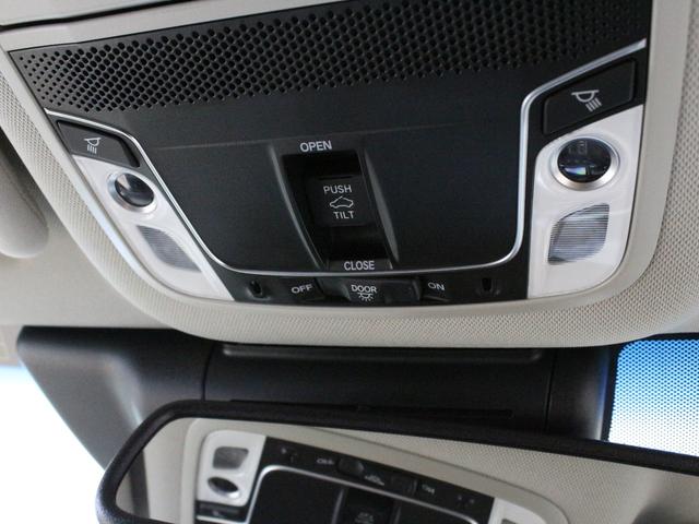 アコード ＥＸ　サンルーフ　純正メモリーナビ　バックカメラ　ドラレコ前後　黒革シート　ヘッドアップディスプレー　シートヒーター　パワーシート　ワイヤレス充電器　ＬＥＤヘッドライト　純正１８インチアルミ　ＥＴＣ（53枚目）