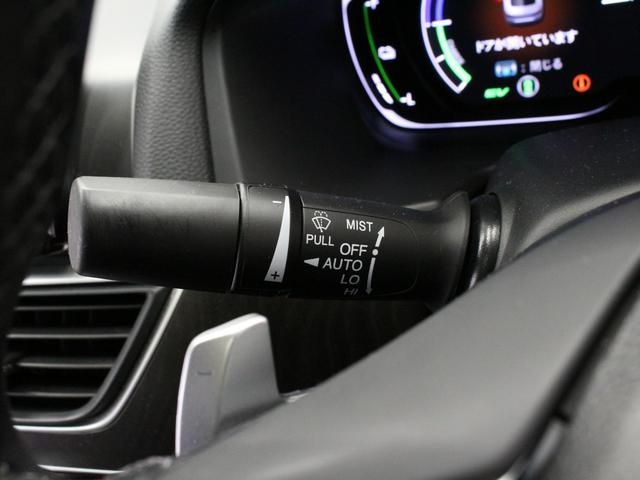 アコード ＥＸ　サンルーフ　純正メモリーナビ　バックカメラ　ドラレコ前後　黒革シート　ヘッドアップディスプレー　シートヒーター　パワーシート　ワイヤレス充電器　ＬＥＤヘッドライト　純正１８インチアルミ　ＥＴＣ（55枚目）