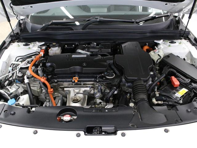 アコード ＥＸ　サンルーフ　純正メモリーナビ　バックカメラ　ドラレコ前後　黒革シート　ヘッドアップディスプレー　シートヒーター　パワーシート　ワイヤレス充電器　ＬＥＤヘッドライト　純正１８インチアルミ　ＥＴＣ（76枚目）