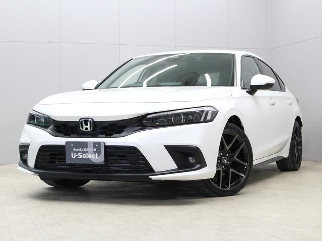 シビック ＥＸ　６速マニュアル　純正９型コネクトナビ　バックカメラ　ドラレコ前後　ＢＯＳＥプレミアムサウンド　シートヒーター　ワイヤレス充電器　アダプティブドライビングビーム　純正１８インチアルミ　ＥＴＣ　禁煙車（21枚目）