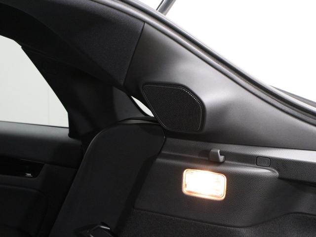 シビック ＥＸ　６速マニュアル　純正９型コネクトナビ　バックカメラ　ドラレコ前後　ＢＯＳＥプレミアムサウンド　シートヒーター　ワイヤレス充電器　アダプティブドライビングビーム　純正１８インチアルミ　ＥＴＣ　禁煙車（47枚目）