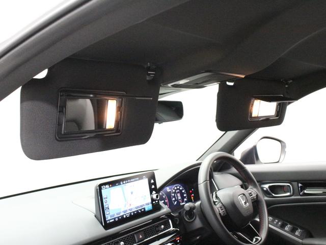 シビック ＥＸ　６速マニュアル　純正９型コネクトナビ　バックカメラ　ドラレコ前後　ＢＯＳＥプレミアムサウンド　シートヒーター　ワイヤレス充電器　アダプティブドライビングビーム　純正１８インチアルミ　ＥＴＣ　禁煙車（65枚目）