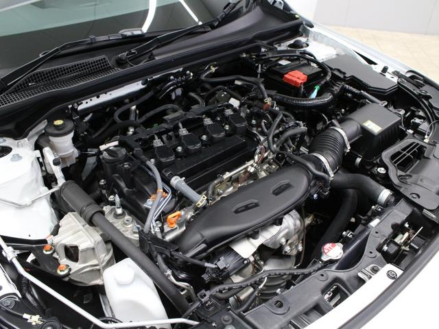 シビック ＥＸ　６速マニュアル　純正９型コネクトナビ　バックカメラ　ドラレコ前後　ＢＯＳＥプレミアムサウンド　シートヒーター　ワイヤレス充電器　アダプティブドライビングビーム　純正１８インチアルミ　ＥＴＣ　禁煙車（76枚目）