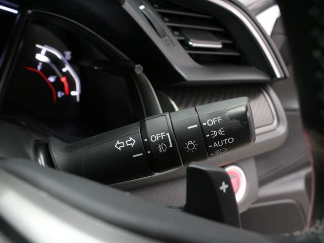 シビック ハッチバック　純正メモリーナビ　バックカメラ　ドラレコ　シートヒーター　ＬＥＤヘッドライト　渋滞追従機能　電子制御パーキングブレーキ　オートブレーキホールド　フルオートエアコン　純正１８インチアルミ　ＥＴＣ　禁煙車（53枚目）