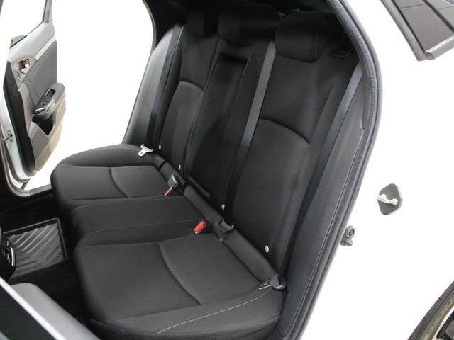 シビック ハッチバック　純正メモリーナビ　バックカメラ　ドラレコ　シートヒーター　ＬＥＤヘッドライト　渋滞追従機能　電子制御パーキングブレーキ　オートブレーキホールド　フルオートエアコン　純正１８インチアルミ　ＥＴＣ　禁煙車（64枚目）