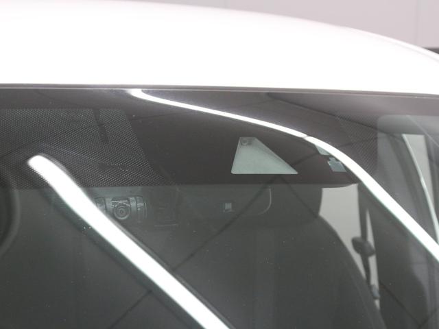 シビック ハッチバック　純正メモリーナビ　バックカメラ　ドラレコ　シートヒーター　ＬＥＤヘッドライト　渋滞追従機能　電子制御パーキングブレーキ　オートブレーキホールド　フルオートエアコン　純正１８インチアルミ　ＥＴＣ　禁煙車（67枚目）