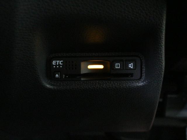 シビック タイプR トリプルマフラー Bremboキャリパー 大型リアスポイラー メモリーナビ バックカメラ ドラレコ ETC LEDヘッドライト 純正20インチアルミ スマートキー クルーズコントロール 禁煙車(8枚目)