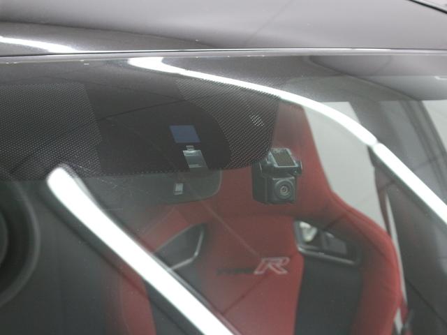 シビック タイプR トリプルマフラー Bremboキャリパー 大型リアスポイラー メモリーナビ バックカメラ ドラレコ ETC LEDヘッドライト 純正20インチアルミ スマートキー クルーズコントロール 禁煙車(29枚目)