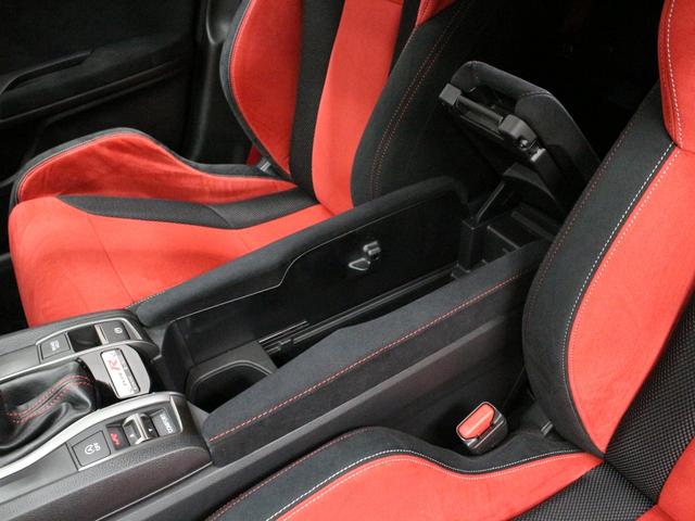 シビック タイプR トリプルマフラー Bremboキャリパー 大型リアスポイラー メモリーナビ バックカメラ ドラレコ ETC LEDヘッドライト 純正20インチアルミ スマートキー クルーズコントロール 禁煙車(68枚目)