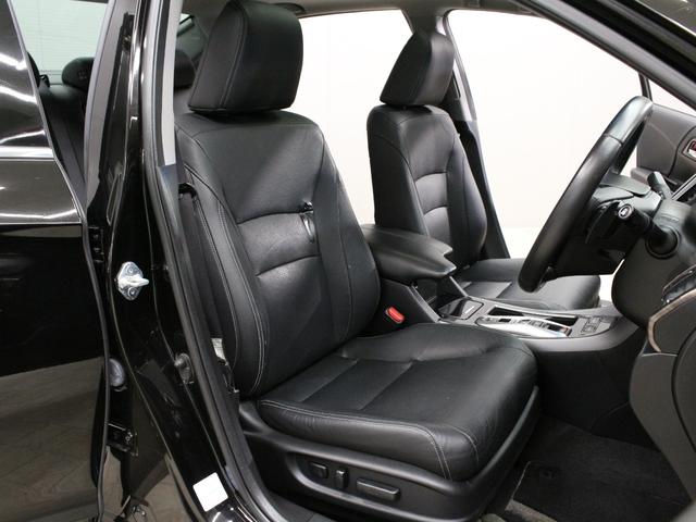 アコードハイブリッド EX サンルーフ 黒革シート 純正メモリーナビ バックカメラ ETC シートヒーター パワーシート 電動リヤサンシェード 電子制御パーキング ブレーキホールド LEDヘッドライト 純正18インチアルミ(11枚目)