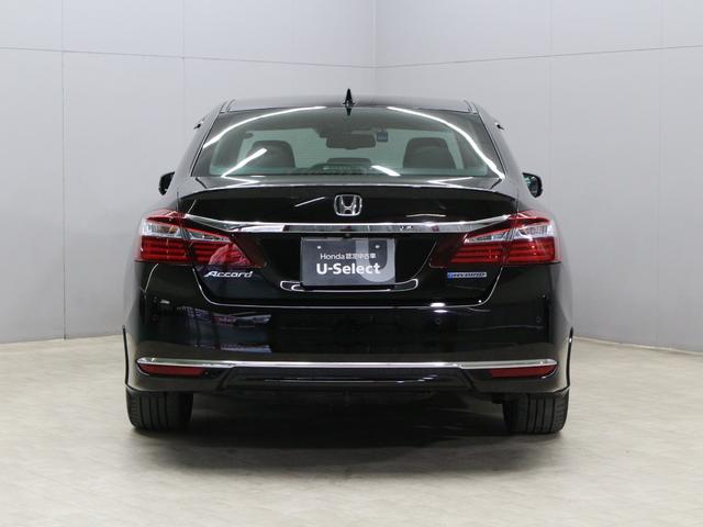 アコードハイブリッド EX サンルーフ 黒革シート 純正メモリーナビ バックカメラ ETC シートヒーター パワーシート 電動リヤサンシェード 電子制御パーキング ブレーキホールド LEDヘッドライト 純正18インチアルミ(23枚目)