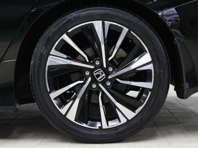 アコードハイブリッド EX サンルーフ 黒革シート 純正メモリーナビ バックカメラ ETC シートヒーター パワーシート 電動リヤサンシェード 電子制御パーキング ブレーキホールド LEDヘッドライト 純正18インチアルミ(28枚目)