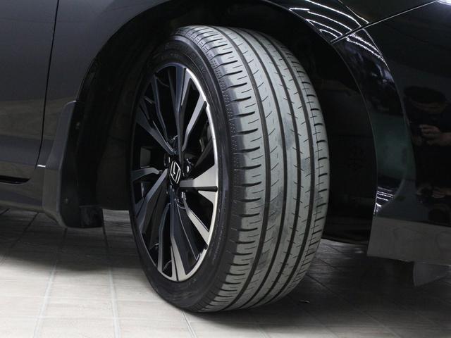 アコードハイブリッド EX サンルーフ 黒革シート 純正メモリーナビ バックカメラ ETC シートヒーター パワーシート 電動リヤサンシェード 電子制御パーキング ブレーキホールド LEDヘッドライト 純正18インチアルミ(31枚目)