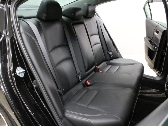 アコードハイブリッド EX サンルーフ 黒革シート 純正メモリーナビ バックカメラ ETC シートヒーター パワーシート 電動リヤサンシェード 電子制御パーキング ブレーキホールド LEDヘッドライト 純正18インチアルミ(73枚目)