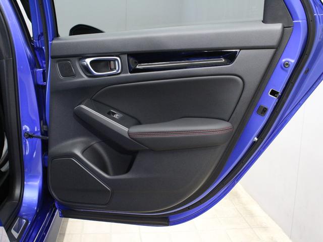 シビック e:HEV 純正9型コネクトナビ BOSEプレミアムサウンド ドライブレコーダー ETC シートヒーター パワーシート スマートキー LEDヘッドライト 純正18インチアルミ ホンダセンシング 禁煙車(66枚目)