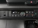 Ｎ－ＢＯＸカスタム ベースグレード　届出済未使用車　片側パワースライドドア　衝突軽減ブレーキ　電子制御パーキング　ブレーキホールド　シートヒーター　シーケンシャルターンシグナルランプ　ＬＥＤヘッドライト　純正１４インチアルミ　禁煙車（5枚目）