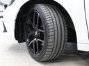【純正アルミホイール】外観にあったアルミホイールを装着しております。各種社外アルミホイールや、スタッドレスタイヤも取扱いしております。是非ご相談ください。