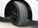 【純正アルミホイール】外観にあったアルミホイールを装着しております。各種社外アルミホイールや、スタッドレスタイヤも取扱いしております。是非ご相談ください。