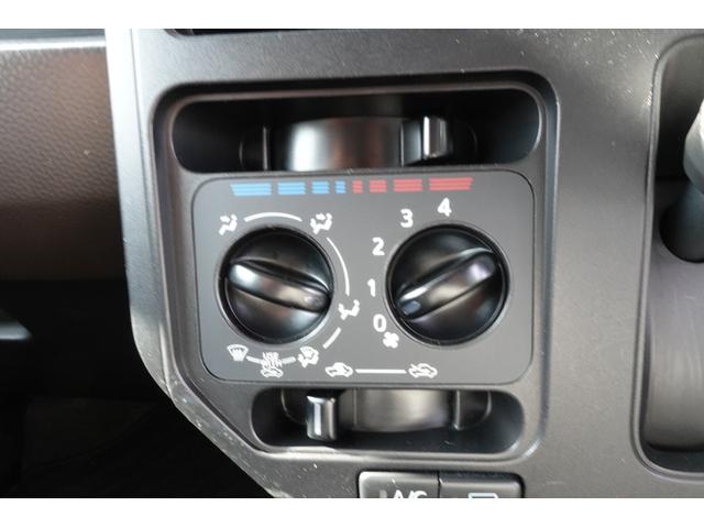 ルーミー Ｘ　ＥＴＣ★バックカメラ★ＳＤナビ★両側スライド★片側電動★　クリアランスソナー★衝突被害軽減システ★オートライト★スマートキー★アイドリングストップ★シートヒーター★ウォークスルー★ＣＶＴ（9枚目）