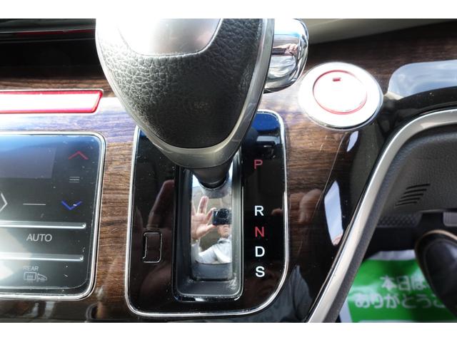 オデッセイ Ｇ・ＥＸ　１オーナー★４ＷＤ★ブラインドスポットＭ★ＥＴＣ★全周囲カメラ★ナビ★後席モニター★Ｃソナー★オートクルーズコントロール★衝突被害軽減★両側電動スライドドア★レザーシート★ＬＥＤ★スマートキー（7枚目）