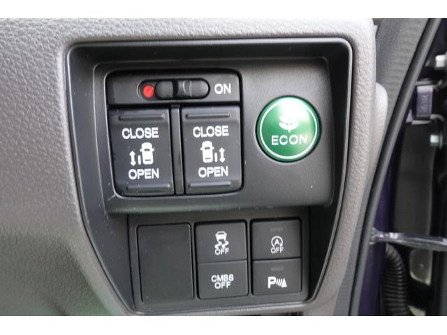 オデッセイ Ｇ・ＥＸ　１オーナー★４ＷＤ★ブラインドスポットＭ★ＥＴＣ★全周囲カメラ★ナビ★後席モニター★Ｃソナー★オートクルーズコントロール★衝突被害軽減★両側電動スライドドア★レザーシート★ＬＥＤ★スマートキー（8枚目）