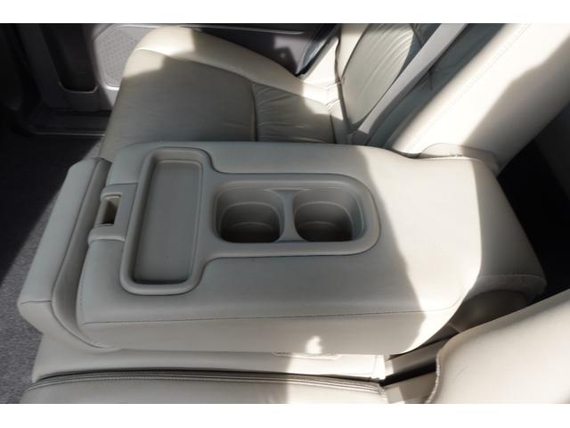 オデッセイ Ｇ・ＥＸ　１オーナー★４ＷＤ★ブラインドスポットＭ★ＥＴＣ★全周囲カメラ★ナビ★後席モニター★Ｃソナー★オートクルーズコントロール★衝突被害軽減★両側電動スライドドア★レザーシート★ＬＥＤ★スマートキー（41枚目）