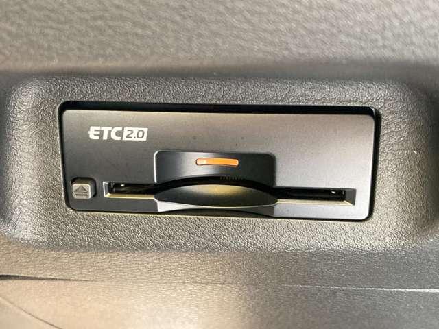 エクストレイル １．５　Ｇ　ｅ－４ＯＲＣＥ　４ＷＤ　純正ナビ　純正ドラレコ　プロパイロット　本革Ｓ　パーキングアシスト　寒冷地仕様　ＥＴＣ　４ＷＤ　アラウンドビューモニター　インテリジェントルームミラー　シート・ステアリングヒーター　シートメモリー（6枚目）