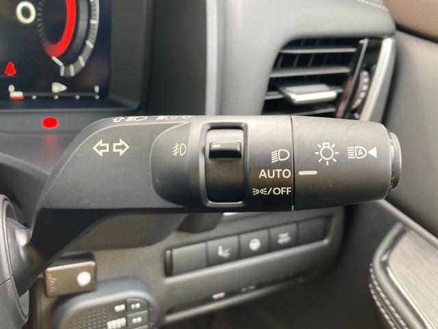 エクストレイル １．５　Ｇ　ｅ－４ＯＲＣＥ　４ＷＤ　純正ナビ　純正ドラレコ　プロパイロット　本革Ｓ　パーキングアシスト　寒冷地仕様　ＥＴＣ　４ＷＤ　アラウンドビューモニター　インテリジェントルームミラー　シート・ステアリングヒーター　シートメモリー（27枚目）