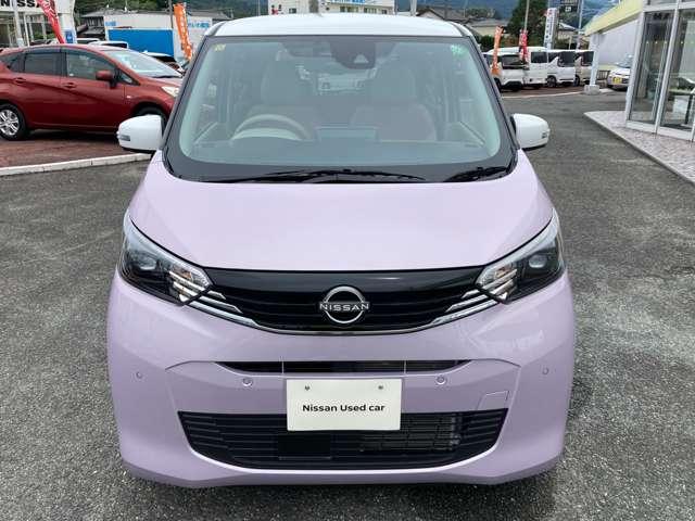 デイズ ６６０　ボレロ　純正ディーラーナビ　純正ドラレコ　アラウンドビューモニター　車線逸脱警報　フルオートエアコン　スマートキー　Ｗエアバック　アイドリングストップ　衝突回避支援　オートライト　ＵＳＢ端子（6枚目）