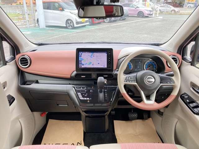 デイズ ６６０　ボレロ　純正ディーラーナビ　純正ドラレコ　アラウンドビューモニター　車線逸脱警報　フルオートエアコン　スマートキー　Ｗエアバック　アイドリングストップ　衝突回避支援　オートライト　ＵＳＢ端子（11枚目）