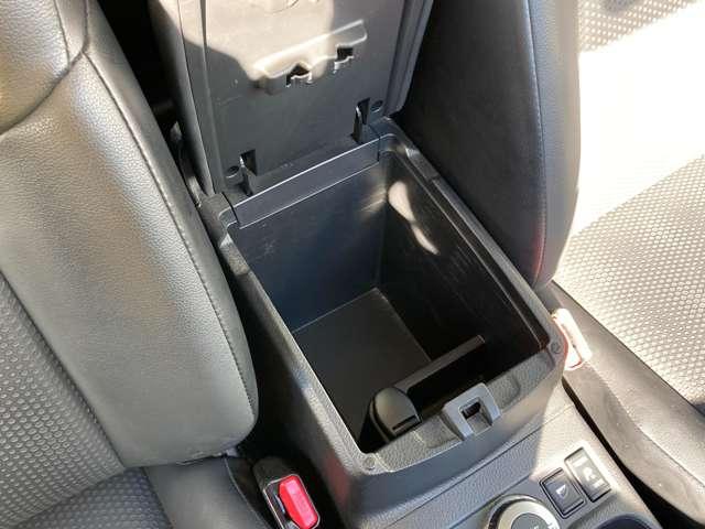 エクストレイル ２．０　２０Ｘ　エマージェンシーブレーキパッケージ　３列車　４ＷＤ　純正ディーラーナビ　ＥＴＣ　バックカメラ　スマキ－　アイドリングＳＴＯＰ　セキュリティ　ＡＷＤ　アルミ　ナビ＆ＴＶ　メモリーナビゲーション　レーンキープ　エアコン　ワンセグ　パワーステアリング　キーレス　ＥＴＣ車載器　パワーウインドウ　ＡＢＳ（20枚目）