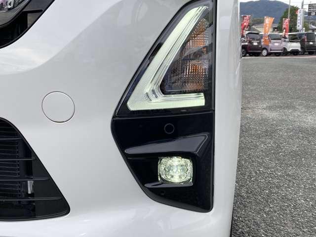 ルークス 660 ハイウェイスターGターボ 純正ディーラーナビ アラウンドビューモニター 助手席側オートスライドドア ンテリキ- LEDヘッドランプ ETC アルミホイール ABS(10枚目)