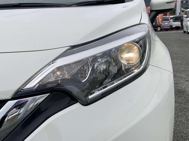 ノート 1.2 X レーダーブレーキサポート カーナビ スマトキー インテリジェントキー 運転席助手席エアバッグ バックカメラ エアコン パワーウィンドウ パワーステアリング レーンアシスト(7枚目)