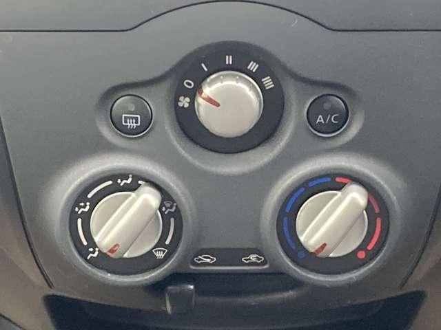 ノート 1.2 X レーダーブレーキサポート カーナビ スマトキー インテリジェントキー 運転席助手席エアバッグ バックカメラ エアコン パワーウィンドウ パワーステアリング レーンアシスト(10枚目)