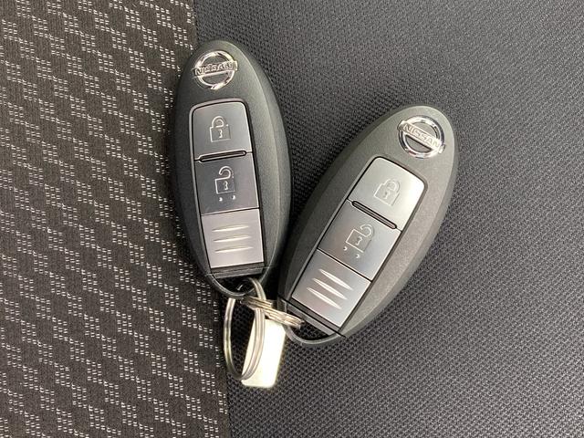 ノート 1.2 X レーダーブレーキサポート カーナビ スマトキー インテリジェントキー 運転席助手席エアバッグ バックカメラ エアコン パワーウィンドウ パワーステアリング レーンアシスト(30枚目)