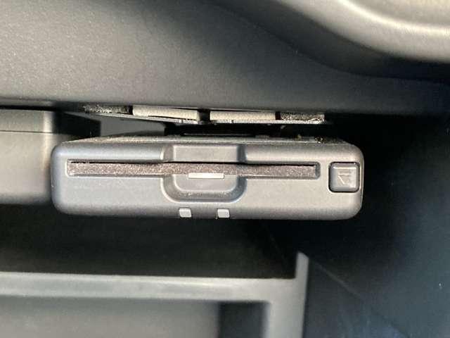 ノート 1.2 e-POWER NISMO S 純正ディーラーナビ 全方位カメラ LEDスマートキー&プッシュスタート LEDランプ 盗難防止装置 アイドリングストップ ワンセグテレビ パワーウィンドウ ETC エアバッグ(6枚目)