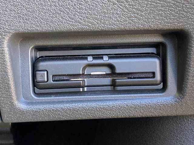 サクラ Ｘ　純正ディーラーナビ　全方位カメラ　ＥＴＣ　アラウンドビューモニター　ＬＥＤヘッドランプ　スマートキー　　ドラレコ　　　パワーステアリング　ＡＢＳ　充電ケーブル（5枚目）