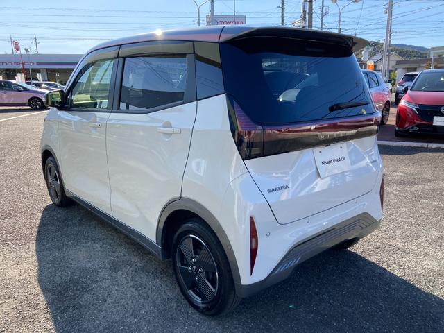 サクラ Ｘ　純正ディーラーナビ　全方位カメラ　ＥＴＣ　アラウンドビューモニター　ＬＥＤヘッドランプ　スマートキー　　ドラレコ　　　パワーステアリング　ＡＢＳ　充電ケーブル（34枚目）